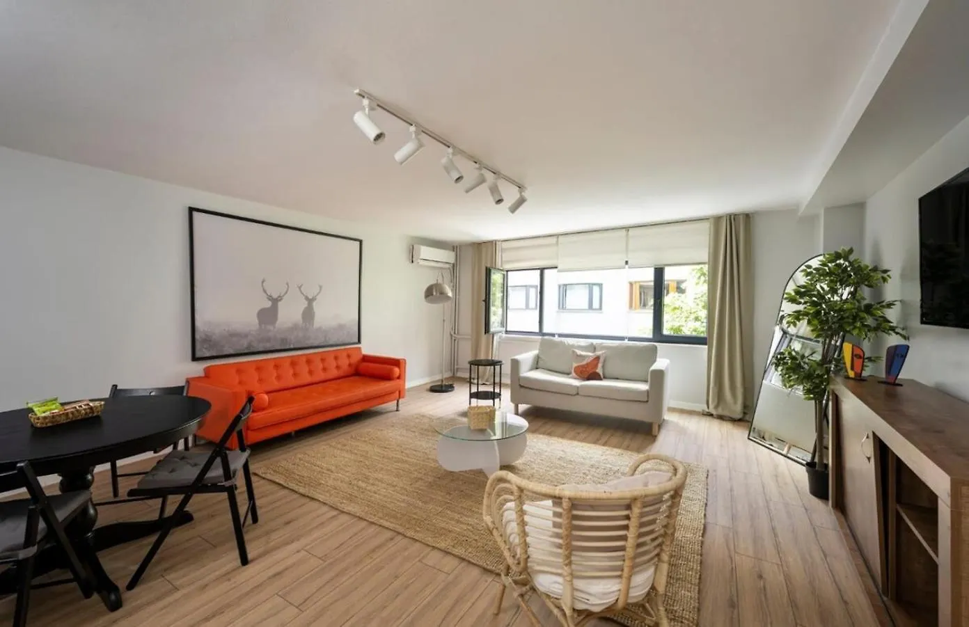 Контакты Modern Prime Location 2Bd1Bath Cozy Home! #213